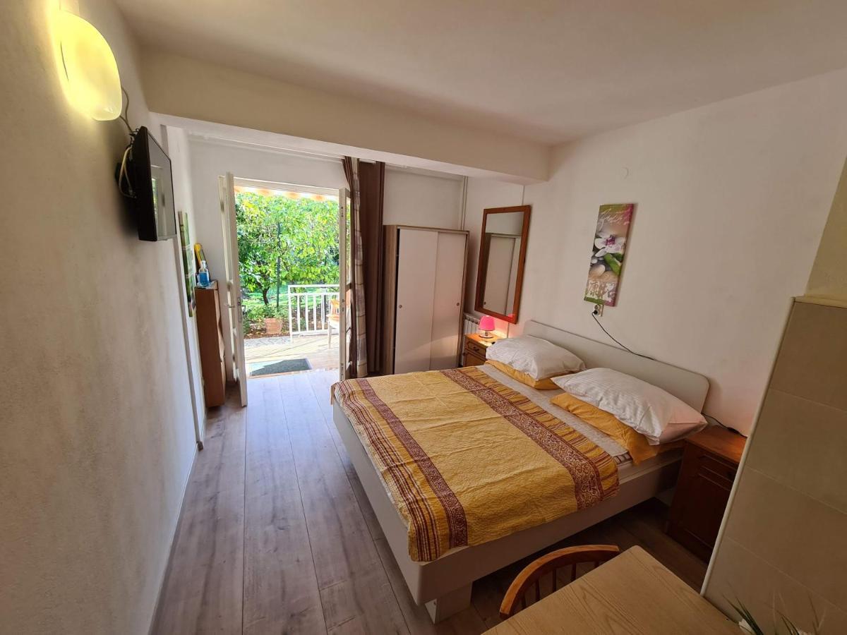 Apartments Ana メドゥリン エクステリア 写真