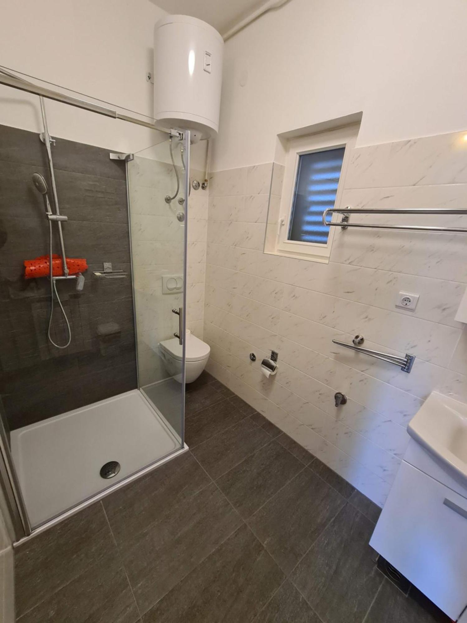 Apartments Ana メドゥリン 部屋 写真