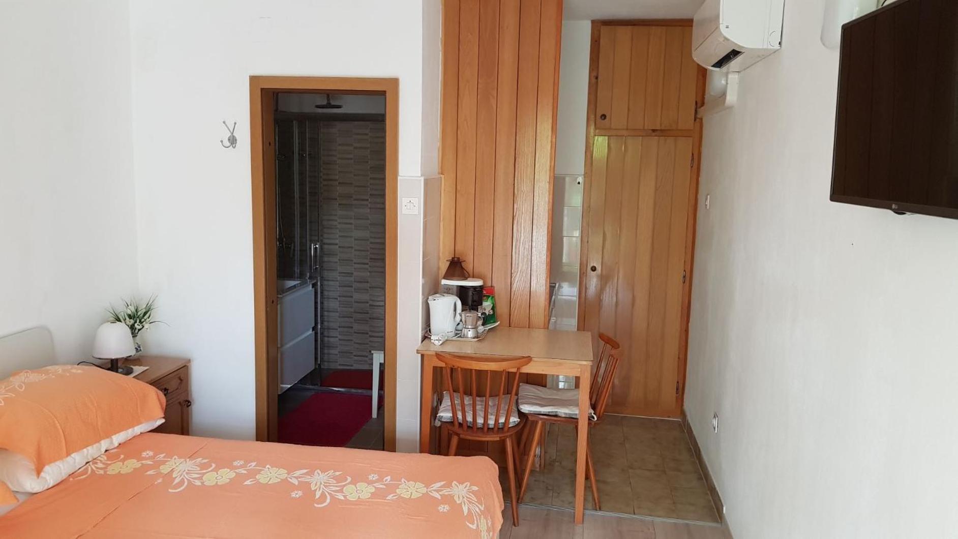 Apartments Ana メドゥリン 部屋 写真
